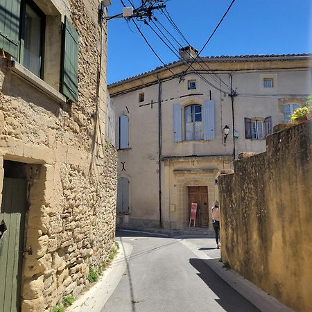 Studio Spacieux De Caractere Montaren-et-Saint-Médiers Esterno foto