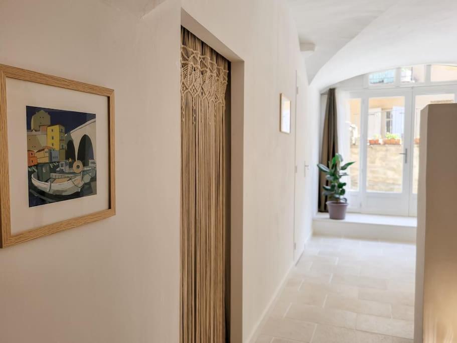 Studio Spacieux De Caractere Montaren-et-Saint-Médiers Esterno foto